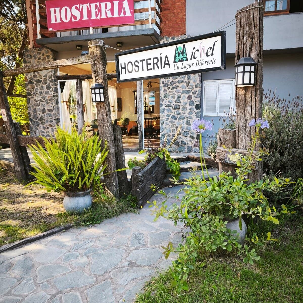 HOSTERIA MITCHEL - foto 1